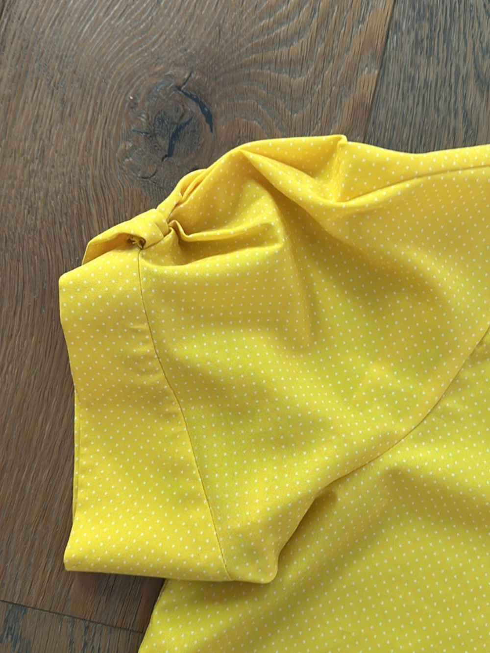 Banana Republic Bright Yellow Short Sleeve Blouse - Picture 3 of 5
